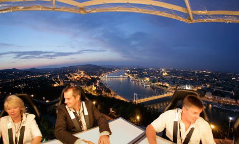 Egyél-igyál csak ne ugrálj! - Fesztelen mindennapok -  - Dinner in the Sky, Dreher, 