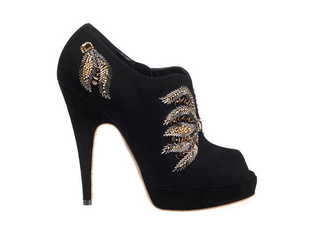 Cipőmustara a párizsi sikk jegyében: Gaspard Yurkievich kollekció - Hírek  -  - cipő, divat, Gaspard Yurkievich, kollekció, trend, 