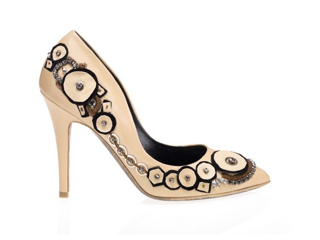 Cipőmustara a párizsi sikk jegyében: Gaspard Yurkievich kollekció - Hírek  -  - cipő, divat, Gaspard Yurkievich, kollekció, trend, 