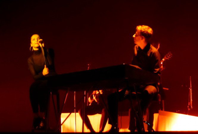 Sade Koncert - spirituális utazás - Fesztelen mindennapok -  - katarzis, koncert, Sade, 