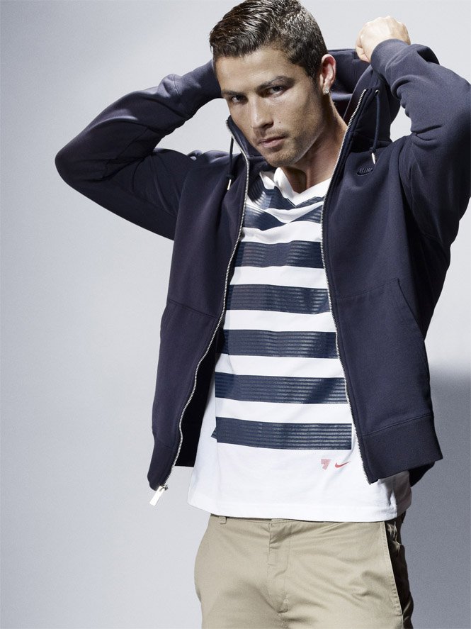 Tervezőnek állt Cristiano Ronaldo - Hírek  -  - CR7, Cristiano Ronaldo, divat, Mercurial Vapor Superfly, Nike Football, 