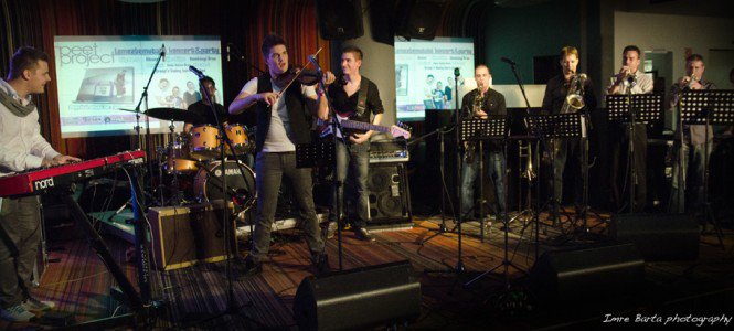 Milyen, amikor egyszerre dobban, pörög, izzik… - Fesztelen mindennapok -  - Bokros László, lemezbemutató, Peet Project, 