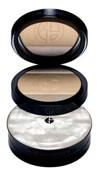 A Giorgio Armani téli meglepetései: Designer lift & Madre Perla kollekció - Hírek  -  - Designer lift, Giorgio Armani, kollekció, kozmetika, Madre Perla, smink, 