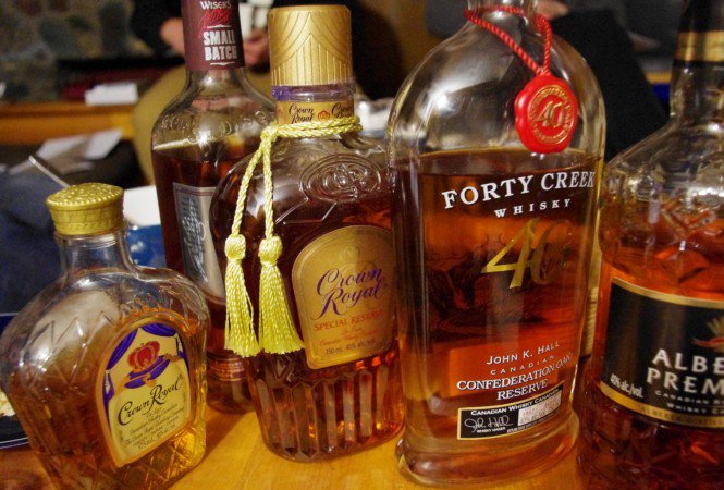 Whisky vagy Whiskey? I. rész - Fesztelen mindennapok -  - Ballantines, blended whisky, Jhonnie Walker, párlat, single malt, whiskey, whisky, 