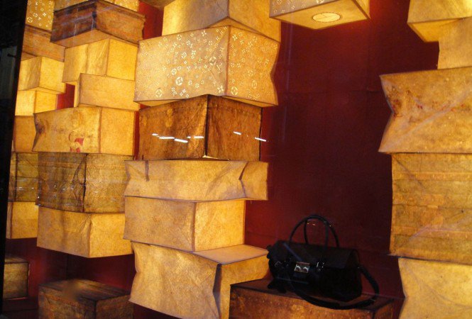 Óh...azok a csodálatos Louis Vuitton kirakatok! - Hírek  -  - dekoráció, kirakat, Louis Vuitton, Párizs, táska, 