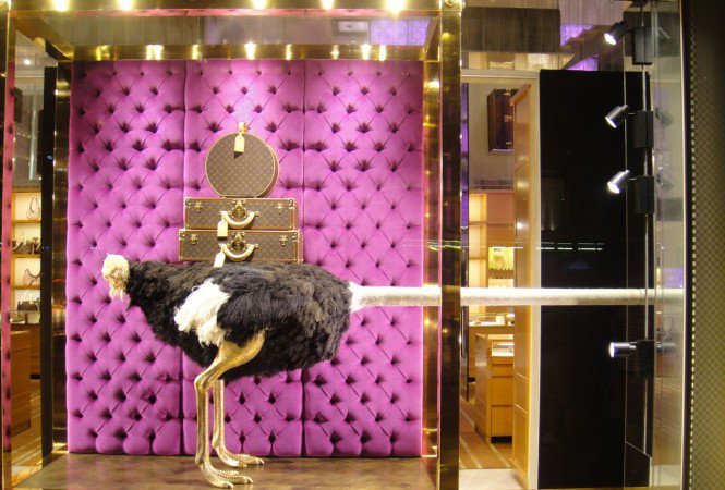 Óh...azok a csodálatos Louis Vuitton kirakatok! - Hírek  -  - dekoráció, kirakat, Louis Vuitton, Párizs, táska, 