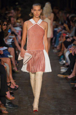 Csemegézzünk! Íme, 5 csúcsmárka tavaszi kínálata - Hírek  -  - 2012. tavasz, Balenciaga, divat, Dolce & Gabbana, Donna Karan, Roberto Cavalli, Victoria Beckham, 