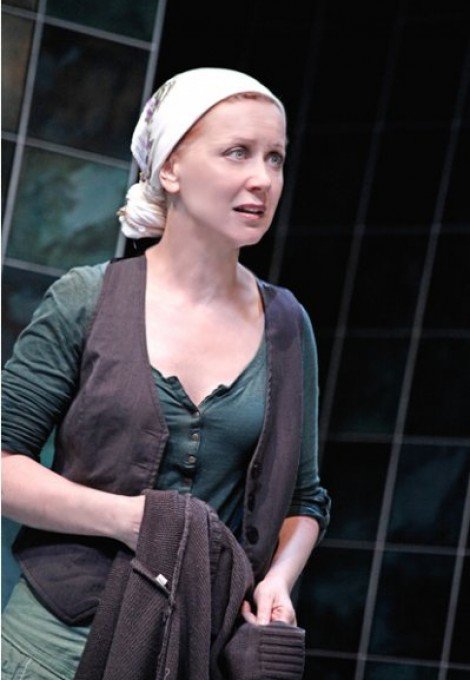 Mikve - 8 nő, 8 sors a Pesti Színházban - Fesztelen mindennapok -  - ajánló, Eszenyi Enikő, Éva Hindi, Hegyi Barbara, Mikve, Papp Vera, Pesti Színház, Péter Kata, Réti Adrienn, színdarab, színház, 