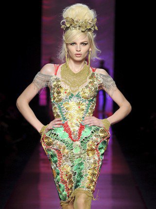 Amy ihlette Gaultier haute couture - Hírek  -  - Amy Winehouse, ikon, Jean Paul Gaultier, 