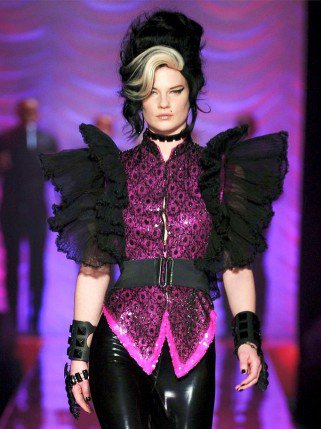 Amy ihlette Gaultier haute couture - Hírek  -  - Amy Winehouse, ikon, Jean Paul Gaultier, 