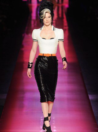 Amy ihlette Gaultier haute couture - Hírek  -  - Amy Winehouse, ikon, Jean Paul Gaultier, 