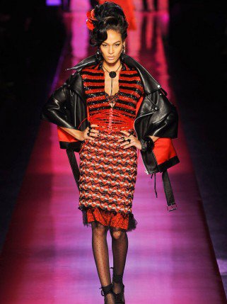 Amy ihlette Gaultier haute couture - Hírek  -  - Amy Winehouse, ikon, Jean Paul Gaultier, 