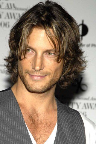 Félistenek a kifutóról - Stílusiskola -  - David Gandy, Dolce&Gabbana, Gabriel Aubry, Giorgio Armani, Jean Paul Gaultier, 