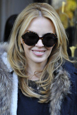 A karika szemüveg az új wayfarer - Hírek  -  - karika szemüveg, LAdy Gaga, napszemüveg, New York Fashion Week, Ozzy Osbourne, 