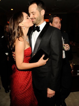 Így buliztak a sztárok az Oscar után - Fesztelen mindennapok -  - buli, Elton John, Jennifer Lopez, Miley Cirus, Oscar 2012, party, Vanity Fair, villantás, 