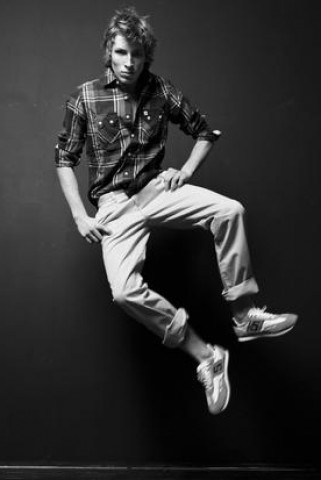 Új magyar modell sikerek - Hírek  -  - Calvin Klein, Dörfler Márton, Kate Kondas, Kondás Kata, modell, Thiery Mugler, 