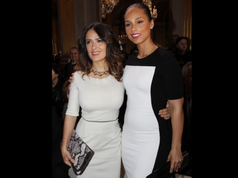 Divatfüggő sztárok - Hírek  -  - Christian Dior, Dior, divathét, JeanPaul Gaultier, mila kunis, Salma Hayek, Stella Mccartny, ysl, 