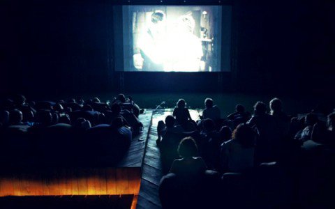 Mozizz a tengerről - STYLENEWS - Otthon & Design - Bangok, egzotikus, mozi, sziget, tenger, Thaiföld, 