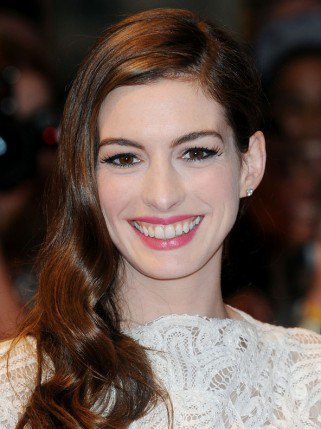 Rövidre vágva: a hosszú vagy a rövid haj a jobb választás? - SZÉPSÉG - Hajápolás  - anne hathaway, emma watson, evan rachel wood, frizura, haj, kristen stewart, 