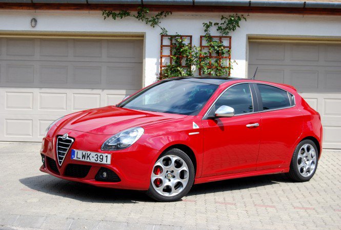 Teszt: Alfa Romeo Giulietta QV – Bűnre csábít -  -  - Alfa Romeo, Bűnre csábít, Giulietta, QV, 