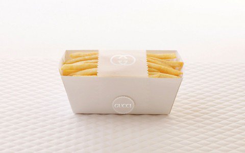 Gucci sültkrumpli, Burberry hamburger - STYLELIFE - Otthon & Design - Burberry, Chanel, dizájn, étel, Hermés, McDonalds, sültkrumpli, 