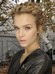 Sminktipp: természetes ragyogás - SZÉPSÉG - Smink  - dior, estée lauder, mac, sminktipp, természetes smink, yves saint laurent, 