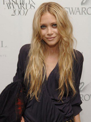 A legcsinosabb testvérpárok - DIVAT&STÍLUS - Stílusiskola - celeb, hollywood, nővérek, stílusos lánytestvérek, testvérpárok, 