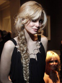 Hajfonás technikák - videóval! - SZÉPSÉG - Hajápolás  - fonás, frizura, haj, halszélka fonás, parketta fonás, 