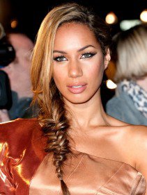 Hajfonás technikák - videóval! - SZÉPSÉG - Hajápolás  - fonás, frizura, haj, halszélka fonás, parketta fonás, 