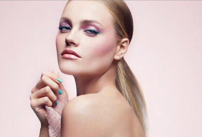 Korall, pink, türkiz: itt a nyár! - SZÉPSÉG - Smink  - Christian Dior, Croisette, Dior, smink, trend, 