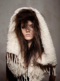 Fashion Awards 2012 - A nyertesek - DIVAT&STÍLUS - Hírek  - divat oscarja, Fashion Awards 2012, fodrász, Koczka, Palvin Barbara, sminkes, Srej Zsófi, stylist, Viszlay Márk, 