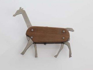 Haszontalan állatság - STYLENEWS - Otthon & Design - bicska, dizájn, kés, Mc Guyver, nevetés, style stuff, 