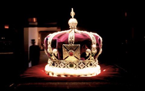 Pompázatos koronák - STYLELIFE -  - Anglia, bvlgari, Harrods, II. Erzsébet, királynő, korona, Nagy Britannia, uralodó, 