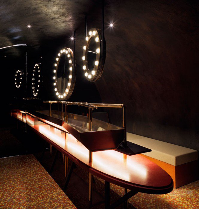 David Lynch dizájnernek állt - STYLENEWS - Otthon & Design - +++klub, ++David+Lynch, +design, P%C3%A1rizs, 