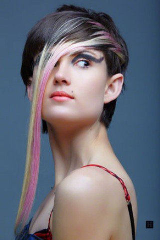 Nyári tippek extrém színes hajra - SZÉPSÉG - Hajápolás  - ++++haj%C3%A1pol%C3%A1s, +++ceramid, ++h%C5%91s%C3%A9g, +koffein, sz%C3%ADn, 