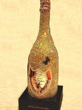 Mitől elegáns valaki? - Hírek  - Fesztelen mindennapok - +++chanell, ++eleg%C3%A1ns, +g%C3%A1l%C3%A1ns, elegancia, 