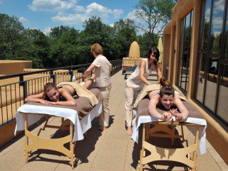 Keresztanyák lettek az énekesnők - Fesztelen mindennapok -  - ++Muri+Enik%C5%91, +Bambara+Hotel, +Szirota+Jennifer, X-faktor, 