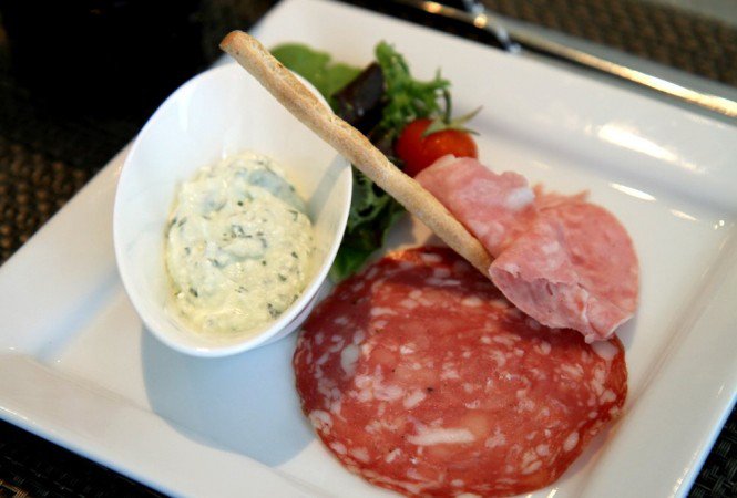 A szakács, a jóasszony körte, a csukagombóc, és a szeretője - Fesztelen mindennapok -  - +%C3%A9tterem+kritika, +++++gasztrn%C3%B3mia, ++++Lyon, +++Michelin+csillag, ++Sofitel, +Air+France, beaujolaise, Franciaorsz%C3%A1g, 