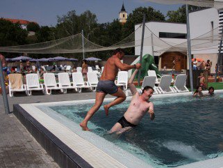 Bunyó Beleznay Endrével -  -  - +Beleznay+Endre, +Sikl%C3%B3si+Term%C3%A1lf%C3%BCrd%C5%91, M%C3%A9sz%C3%A1ros+%C3%81rp%C3%A1d+Zsolt, 