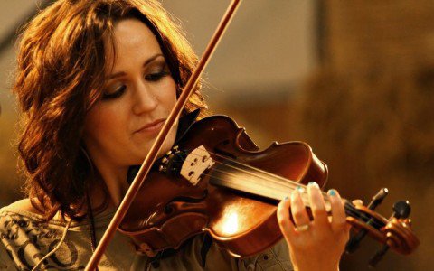 Zanzibáréknál a Nox egykori hegedűs, vokalistája - Fesztelen mindennapok -  - ++Zanzibar, +Nox, K%C3%A1ci, 