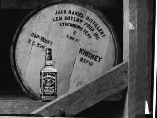 Jack Daniel’s kádárműhely nyílik - Fesztelen mindennapok -  - ++k%C3%A1d%C3%A1r, ++Tenessee, ++USA, ++whiskey, ++whisky, +Jack+Daniel%E2%80%99s, hord%C3%B3, 