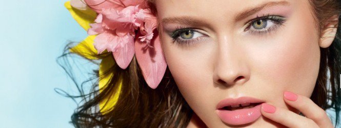 Strandra sminkben? Simán! - SZÉPSÉG - Smink  - ++++++ny%C3%A1r+smink, +++++SPF, ++++strand+smink, +++v%C3%ADz%C3%A1ll%C3%B3+szempillaspir%C3%A1l, ++smink, +BB+kr%C3%A9m, make+up, 