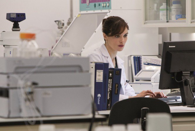 Mennyire magyar Rachel Weisz? - Fesztelen mindennapok -  - +++mozi, ++Rachel+Weisz, +Bourne+hagyat%C3%A9k, Hollywood, 