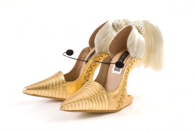 Őrült cipellők - Stílusiskola -  - %C5%91r%C3%BClt+cip%C5%91, +++++++cip%C5%91, +++++++design, +++++++Lady+Gaga, +++++++Madonna, ++++++Kobi+Levi, 