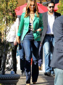 Újra divatban a trapéznarág - DIVAT&STÍLUS - Stílusiskola - ++++Levi%5C%22s, +++trap%C3%A9z, ++trap%C3%A9z+nadr%C3%A1g, +jeans, farmer, 