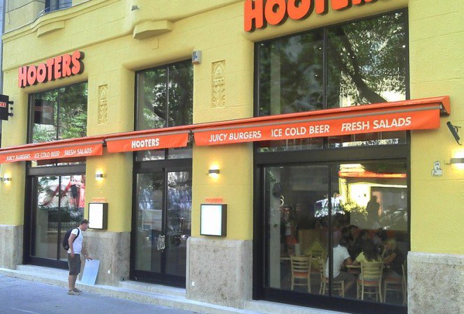 Hooters Budapest: mi már kipróbáltuk! -  -  - %C3%A9tterem+kritika, ++++++++Hooters, 