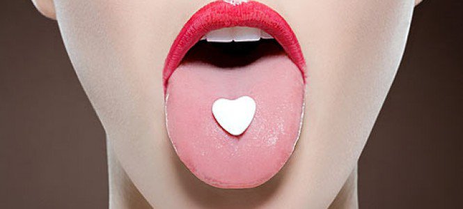 Vigyázz a szádra! -  -  - +++nyelvtiszt%C3%ADt%C3%A1s, ++eg%C3%A9szs%C3%A9g, ++nyelv, +fog, fogk%C5%91, 