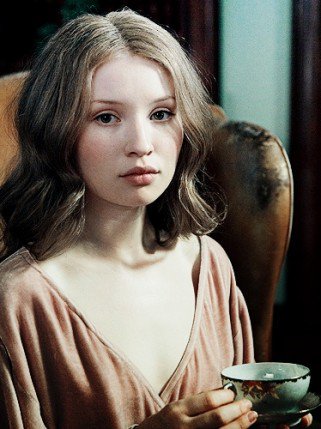 Álmodd tovább, Csipkerózsa! -  -  - k%C3%A9kharisnya, 