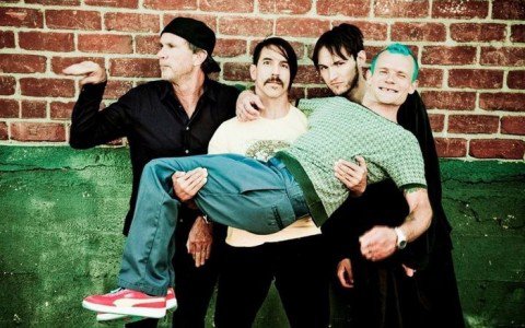 Red Hot Chili Peppers koncertbeszámoló - STYLELIFE - Fesztelen mindennapok - ++By+the+Way, ++koncert, ++Red+Hot+Chili+Peppers, ++rock, ++rock+zene, ++t%C3%B6meg, ++Z%C3%A1gr%C3%A1b, +RHCP, Anthony+Kiedis, 