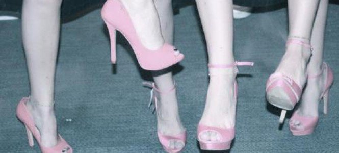 Azt beszélik -  -  - k%C3%A9kharisnya, 